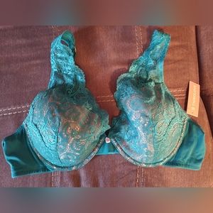 Third Love 42B Lace Contour Plunge Bra